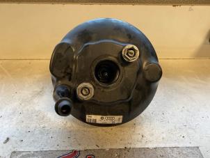 Gebruikte Rembol Audi A8 (D3) 4.2 V8 40V Quattro Prijs op aanvraag aangeboden door Autodemontage Joko B.V.