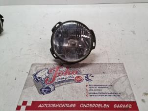 Gebruikte Koplamp rechts Suzuki Alto (SS80) 0.8 FX,GX Prijs op aanvraag aangeboden door Autodemontage Joko B.V.
