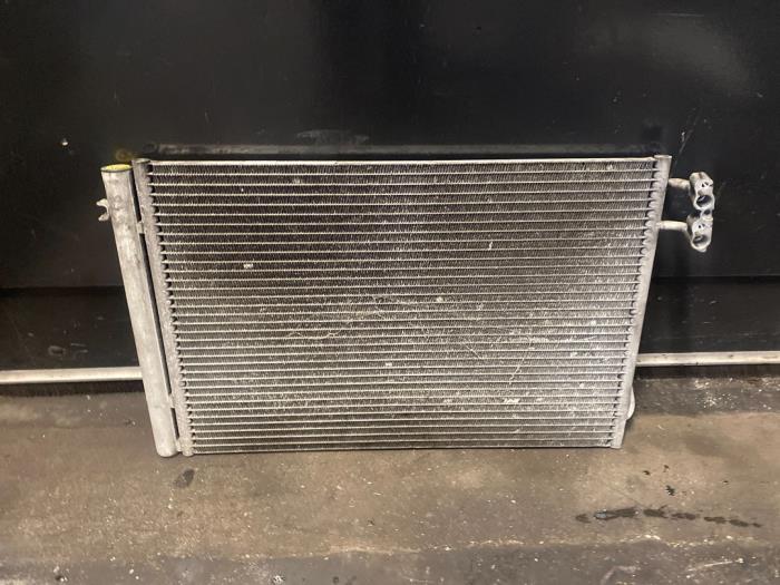 Gebruikte Airco Condensor BMW 1 serie (E87/87N) 118i 16V Prijs op aanvraag aangeboden door Autodemontage Joko B.V.