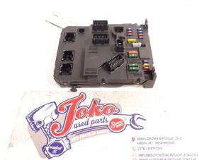 Gebruikte Zekeringkast Citroen Xsara Picasso (CH) 1.8 16V Prijs op aanvraag aangeboden door Autodemontage Joko B.V.