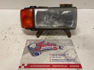 Gebruikte Rechter Koplamp Audi 80 (B3) 1.8 Prijs op aanvraag aangeboden door Autodemontage Joko B.V.