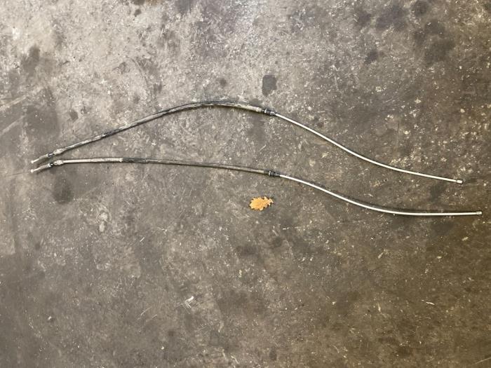 Gebruikte Handrem Kabel Skoda Octavia (1Z3) 1.2 TSI Prijs op aanvraag aangeboden door Autodemontage Joko B.V.