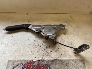 Gebruikte Handrem Mechaniek Toyota Auris (E18) 1.8 16V Hybrid Prijs op aanvraag aangeboden door Autodemontage Joko B.V.