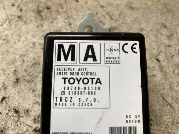Centrale Deurvergrendelings Module van een Toyota Auris (E18) 1.8 16V Hybrid 2017