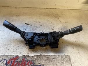 Gebruikte Licht + Raw Schakelaar Toyota Auris (E18) 1.8 16V Hybrid Prijs op aanvraag aangeboden door Autodemontage Joko B.V.