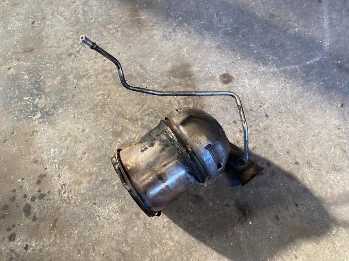 Gebruikte Roetfilter Peugeot 208 I (CA/CC/CK/CL) 1.4 HDi Prijs op aanvraag aangeboden door Autodemontage Joko B.V.