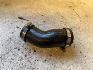 Gebruikte Turboslang Peugeot 208 I (CA/CC/CK/CL) 1.4 HDi Prijs op aanvraag aangeboden door Autodemontage Joko B.V.