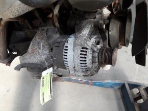 Gebruikte Dynamo Mercedes C Combi (S202) 1.8 C180T 16V Prijs op aanvraag aangeboden door Autodemontage Joko B.V.