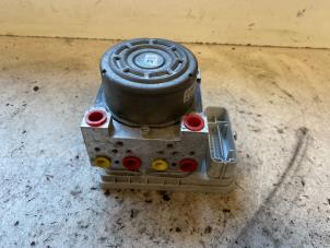 Gebruikte ABS Computer Peugeot 208 I (CA/CC/CK/CL) 1.4 HDi Prijs op aanvraag aangeboden door Autodemontage Joko B.V.