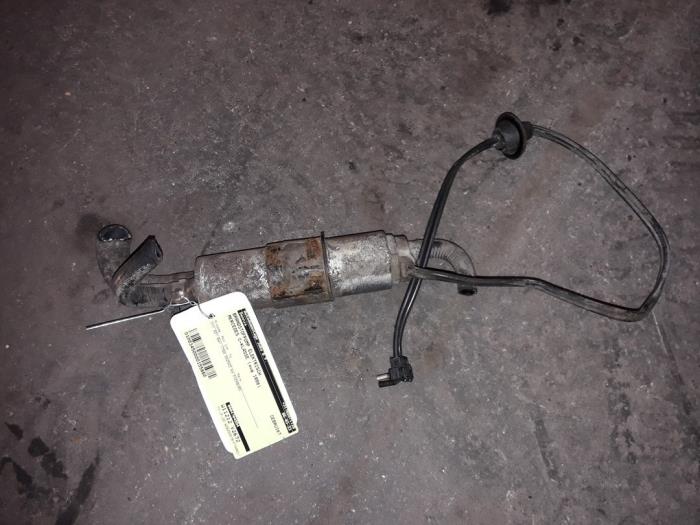 Gebruikte Brandstofpomp Elektrisch Mercedes C Combi (S202) 1.8 C180T 16V Prijs op aanvraag aangeboden door Autodemontage Joko B.V.
