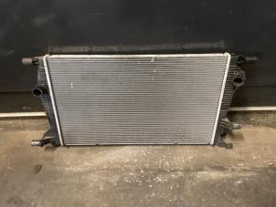 Gebruikte Radiateur Renault Megane III Coupe (DZ) 2.0 16V CVT Prijs op aanvraag aangeboden door Autodemontage Joko B.V.