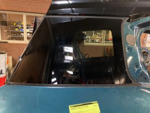 Gebruikte Ruit Extra 4Deurs rechts-achter Citroen C5 Aircross I (A4/AC/AJ/AR) 1.2 e-THP PureTech 130 Prijs op aanvraag aangeboden door Autodemontage Joko B.V.