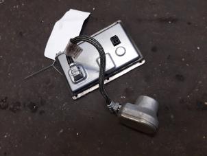 Gebruikte Xenon module Renault Laguna II Grandtour (KG) 1.8 16V Prijs op aanvraag aangeboden door Autodemontage Joko B.V.