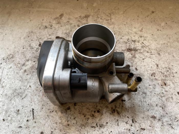 Gebruikte Gasklephuis Skoda Octavia Combi (1Z5) 1.6 MPI Prijs op aanvraag aangeboden door Autodemontage Joko B.V.