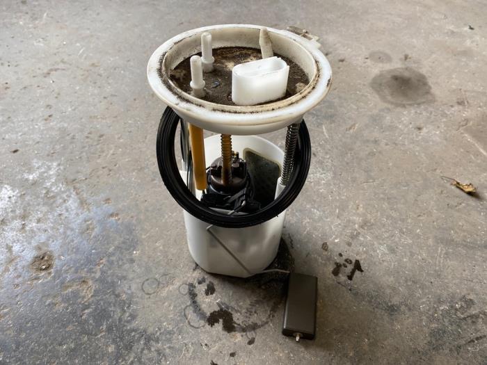 Gebruikte Brandstofpomp Elektrisch Skoda Octavia Combi (1Z5) 1.6 MPI Prijs op aanvraag aangeboden door Autodemontage Joko B.V.