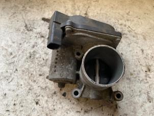 Gebruikte Gasklephuis Skoda Fabia (6Y2) 1.4i 16V Prijs op aanvraag aangeboden door Autodemontage Joko B.V.