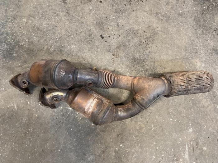 Gebruikte Katalysator Volkswagen Touareg (7LA/7L6) 3.2 V6 24V Prijs op aanvraag aangeboden door Autodemontage Joko B.V.