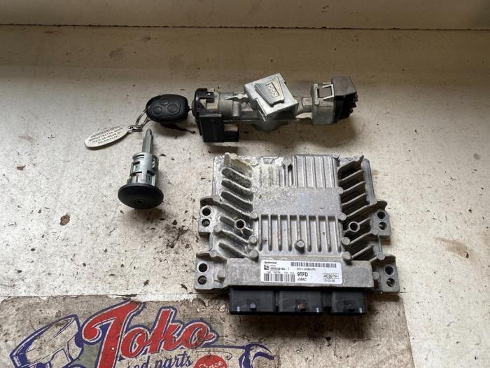 Gebruikte Computer Motormanagement Ford Transit Connect 1.8 TDCi 75 Prijs op aanvraag aangeboden door Autodemontage Joko B.V.