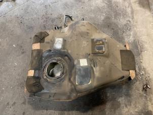 Gebruikte Tank Mazda 5 (CR19) 1.8i 16V Prijs op aanvraag aangeboden door Autodemontage Joko B.V.