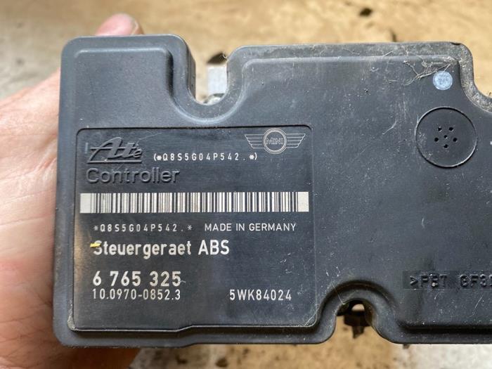 ABS Computer van een MINI Mini One/Cooper (R50) 1.6 16V One 2006