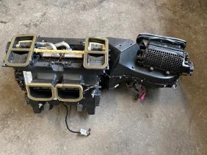 Gebruikte Kachelhuis Mercedes C (W204) 1.8 C-200K 16V Prijs op aanvraag aangeboden door Autodemontage Joko B.V.