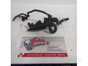 Gebruikte Thermostaathuis Nissan Juke (F15) 1.2 DIG-T 16V Prijs op aanvraag aangeboden door Autodemontage Joko B.V.