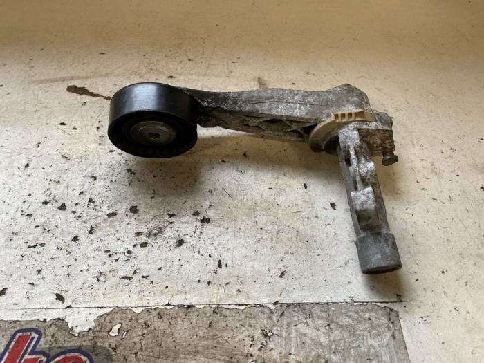 Gebruikte Spanrol Multiriem Peugeot 207/207+ (WA/WC/WM) 1.6 16V VTRi Prijs op aanvraag aangeboden door Autodemontage Joko B.V.