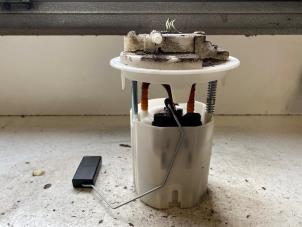 Gebruikte Tank element Pomp Peugeot 207/207+ (WA/WC/WM) 1.6 16V VTRi Prijs op aanvraag aangeboden door Autodemontage Joko B.V.