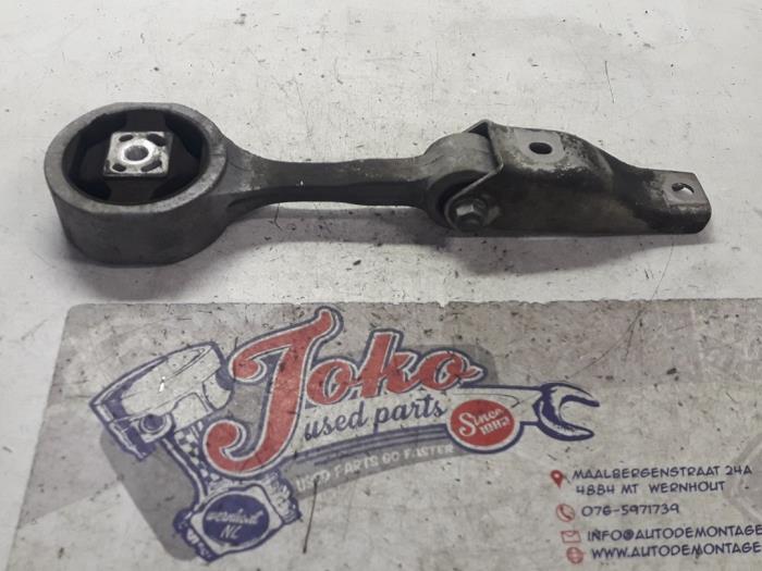 Gebruikte Versnellingsbak Steun Volkswagen Fox (5Z) 1.2 Prijs op aanvraag aangeboden door Autodemontage Joko B.V.