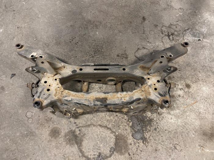 Gebruikte Subframe Nissan Qashqai (J10) 2.0 16V Prijs op aanvraag aangeboden door Autodemontage Joko B.V.