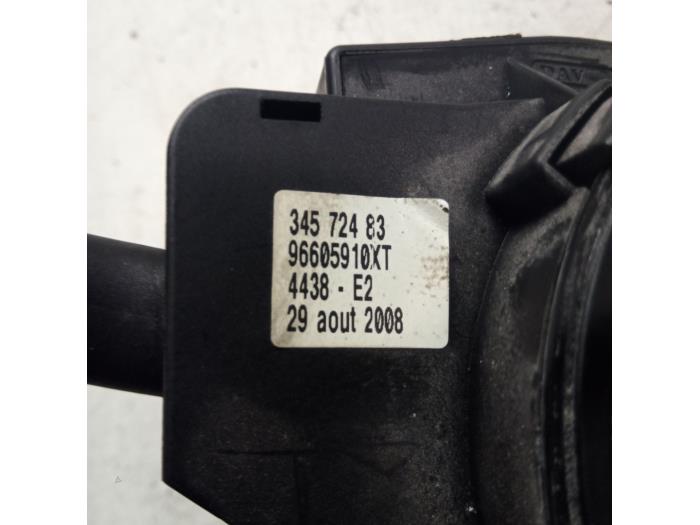Combischakelaar Stuurkolom van een Peugeot 206 SW (2E/K) 1.4 2004
