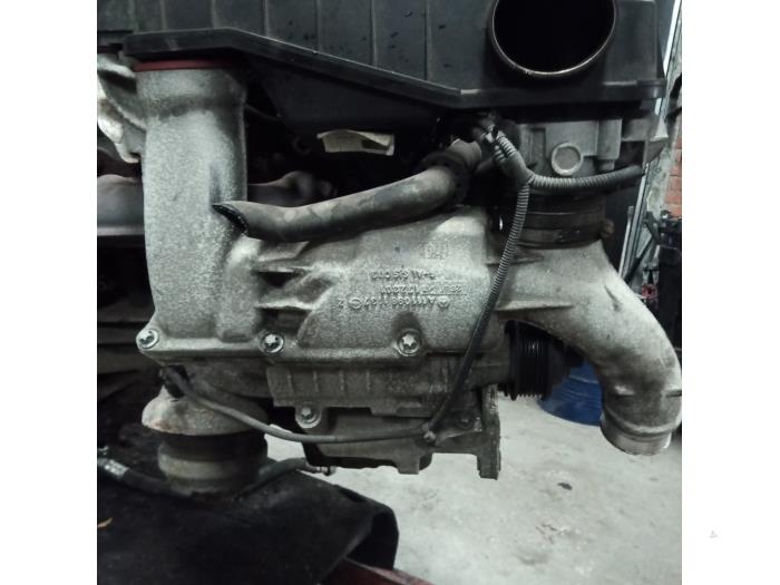 Gebruikte Compressor Mercedes CLK (C208) 2.0 200K Evo 16V Prijs op aanvraag aangeboden door Autodemontage Joko B.V.