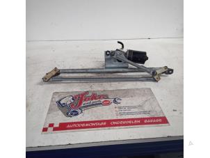 Gebruikte Ruitenwissermotor voor Opel Vectra B (36) 1.8 16V Ecotec Prijs op aanvraag aangeboden door Autodemontage Joko B.V.