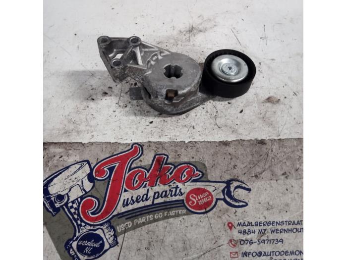 Gebruikte Spanner multiriem Volkswagen Jetta III (1K2) 1.6 Prijs op aanvraag aangeboden door Autodemontage Joko B.V.
