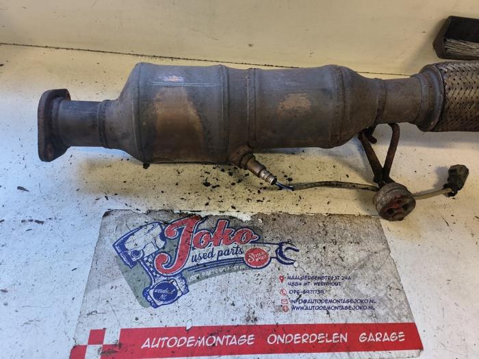 Gebruikte Katalysator Volvo V50 (MW) 2.4i 20V Prijs op aanvraag aangeboden door Autodemontage Joko B.V.