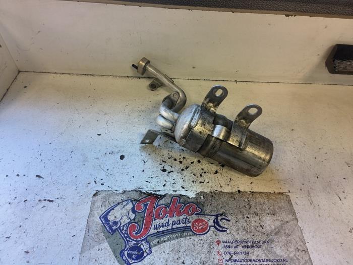 Gebruikte Airco Droger Volvo V50 (MW) 2.4i 20V Prijs op aanvraag aangeboden door Autodemontage Joko B.V.