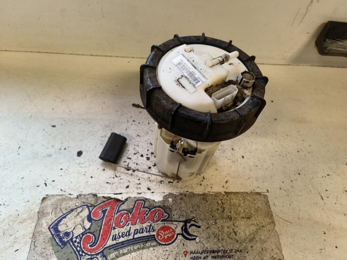 Gebruikte Tank element Pomp Volvo V50 (MW) 2.4i 20V Prijs op aanvraag aangeboden door Autodemontage Joko B.V.