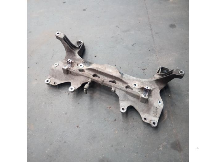 Gebruikte Subframe Citroen Nemo (AA) 1.4 HDi 70 Prijs op aanvraag aangeboden door Autodemontage Joko B.V.