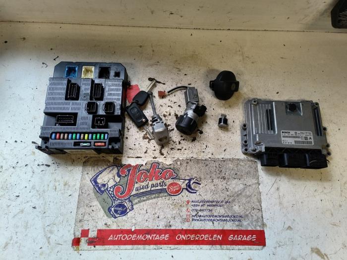 Gebruikte Computer Motormanagement Peugeot 207 SW (WE/WU) 1.6 16V Prijs op aanvraag aangeboden door Autodemontage Joko B.V.