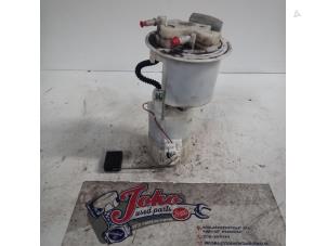 Gebruikte Tank element Pomp Toyota Aygo (B10) 1.0 12V VVT-i Prijs op aanvraag aangeboden door Autodemontage Joko B.V.