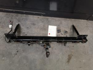 Gebruikte Trekhaak Opel Astra H SW (L35) 1.7 CDTi 16V Prijs op aanvraag aangeboden door Autodemontage Joko B.V.