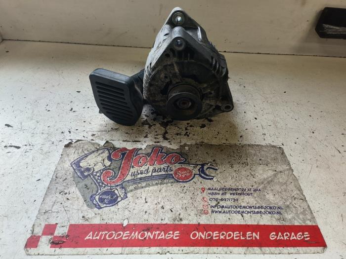Gebruikte Dynamo Opel Vectra B (36) 2.5 V6 24V Prijs op aanvraag aangeboden door Autodemontage Joko B.V.