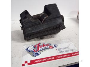 Gebruikte Luchtfilterhuis Opel Vectra B (36) 2.5 V6 24V Prijs op aanvraag aangeboden door Autodemontage Joko B.V.