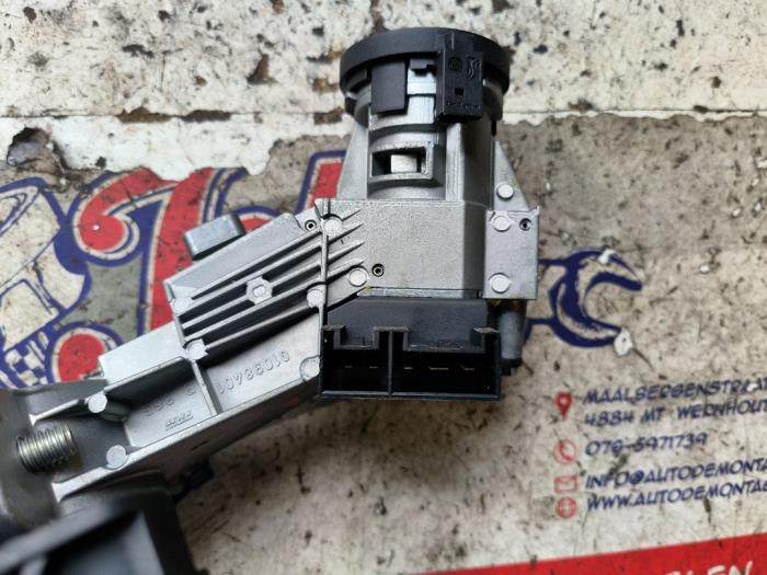 Computer Body Control van een Fiat Grande Punto (199) 1.4 2007