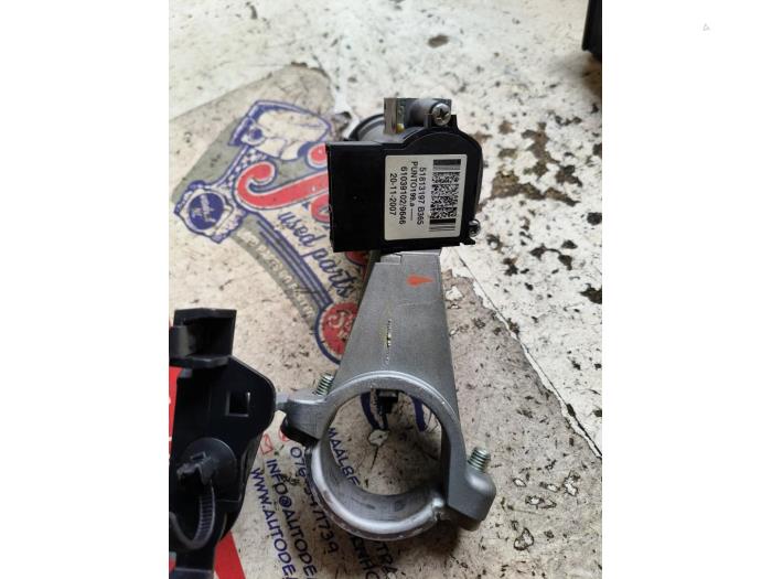 Computer Body Control van een Fiat Grande Punto (199) 1.4 2007