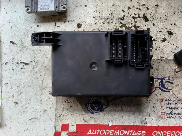 Computer Body Control van een Fiat Grande Punto (199) 1.4 2007