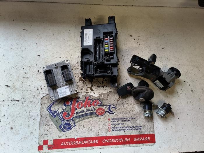 Computer Body Control van een Fiat Grande Punto (199) 1.4 2007