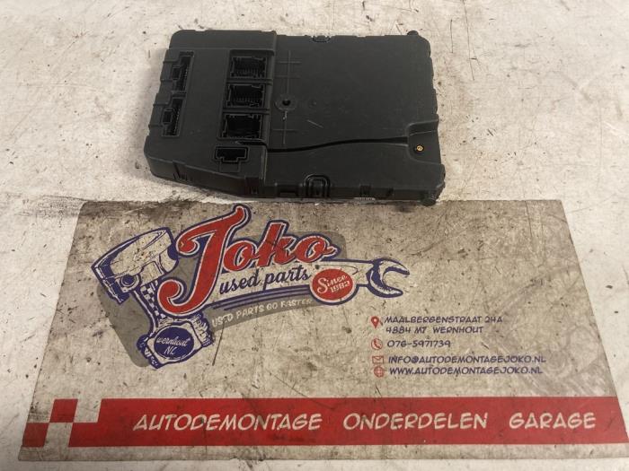 Gebruikte Bodycontrol Module Renault Grand Scénic II (JM) 1.9 dCi 120 Prijs op aanvraag aangeboden door Autodemontage Joko B.V.