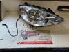 Peugeot 807 2.0 HDi 16V Koplamp rechts
