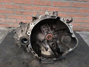 Gebruikte Versnellingsbak Mitsubishi Colt (Z2/Z3) 1.3 16V Prijs op aanvraag aangeboden door Autodemontage Joko B.V.
